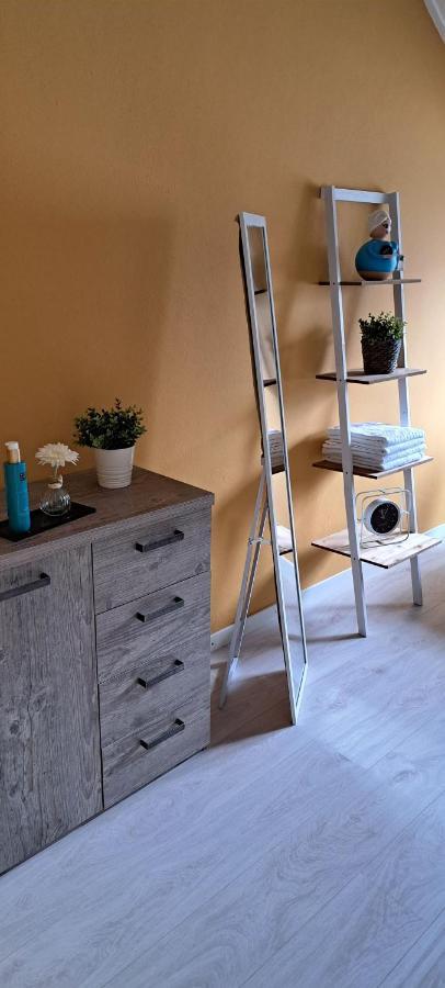 Bed and breakfast Halte 46 Weert Extérieur photo
